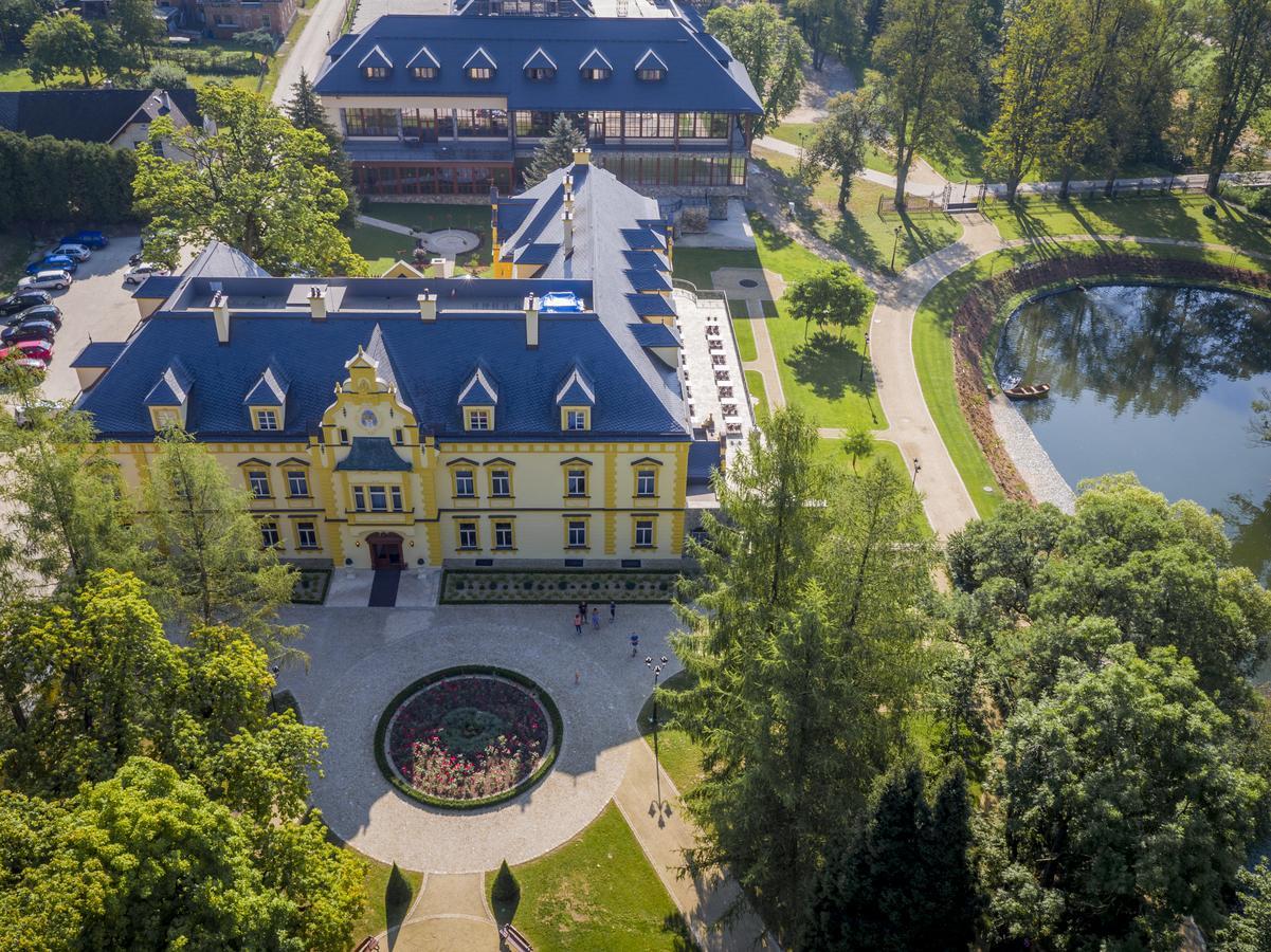 Resort Sobotín Exteriör bild